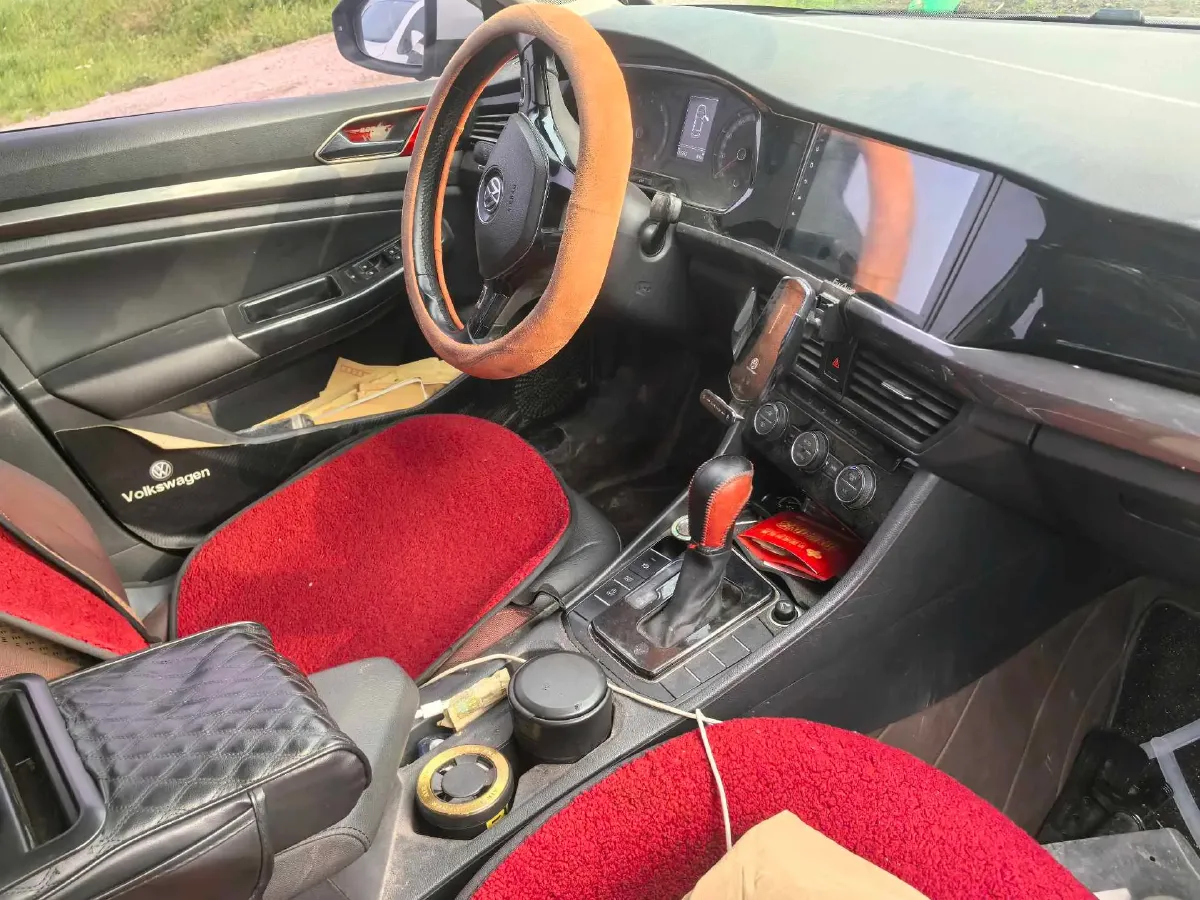 2019 MAXUS T70 2.0T 163HP L4 6AT,autocango,china used car exporter,china ev exporter,chinese used car exporter,chinese used ev exporter