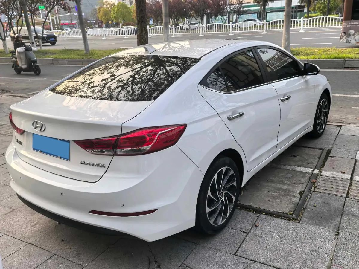 2019 Hyundai Elantra 1.5L 115HP L4 CVT,autocango,china used car exporter,china ev exporter,chinese used car exporter,chinese used ev exporter