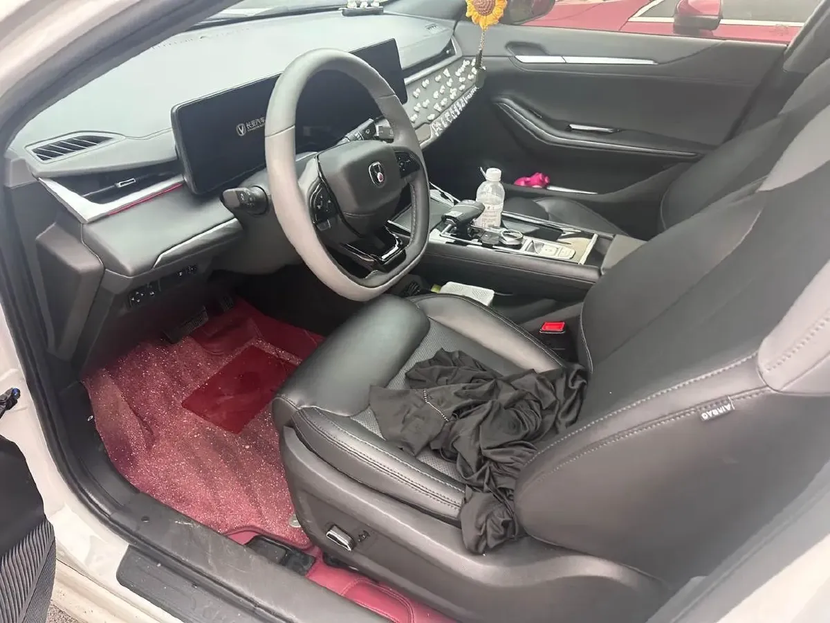 2023 ChangAn Raeton Plus 1.5T 188HP L4 7DCT,autocango,china used car exporter,china ev exporter,chinese used car exporter,chinese used ev exporter