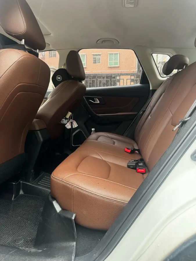 2018 Bestune X40 1.6L 114HP L4 6AT,autocango,china used car exporter,china ev exporter,chinese used car exporter,chinese used ev exporter