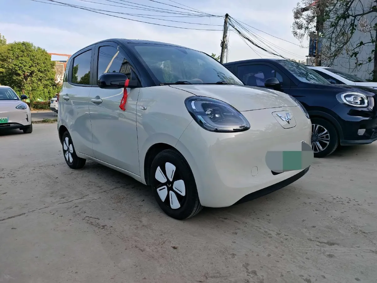 2025 WuLing HongGuang MINI EV BEV 16.2KWH,autocango,china used car exporter,china ev exporter,chinese used car exporter,chinese used ev exporter