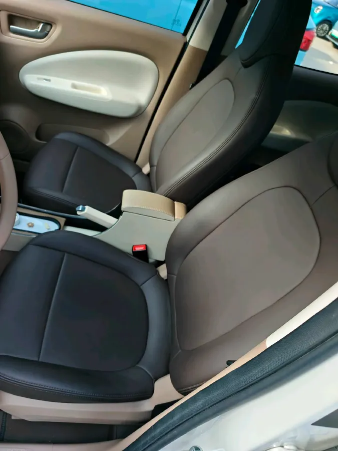 2025 WuLing HongGuang MINI EV BEV 16.2KWH,autocango,china used car exporter,china ev exporter,chinese used car exporter,chinese used ev exporter