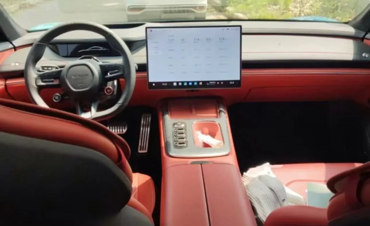 2024 MI SU7 BEV 101KWH,autocango,china used car exporter,china ev exporter,chinese used car exporter,chinese used ev exporter