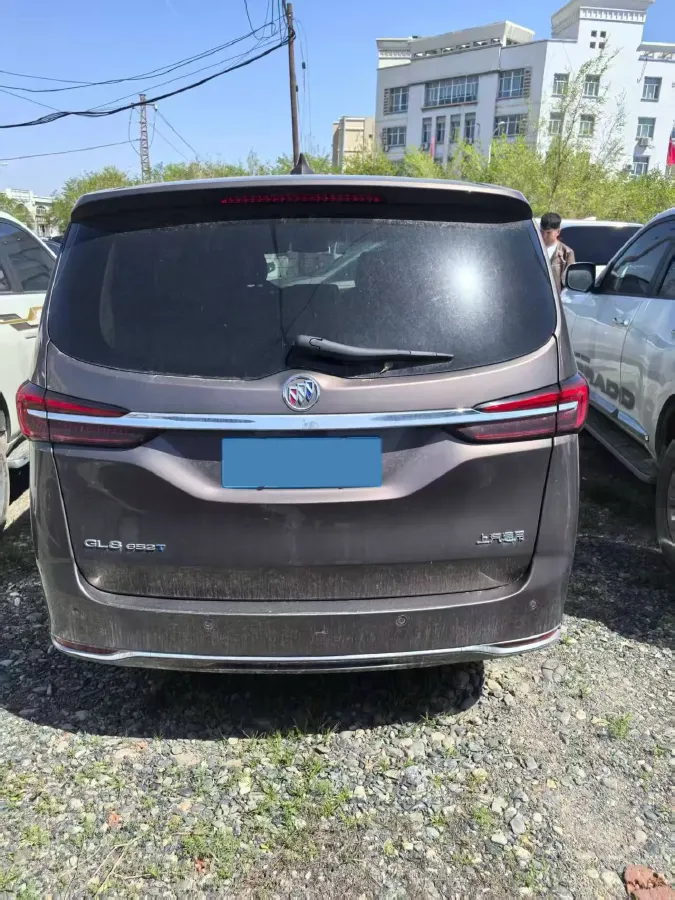 2022 Buick GL8 2.0T 237HP L4 9AT,autocango,china used car exporter,china ev exporter,chinese used car exporter,chinese used ev exporter