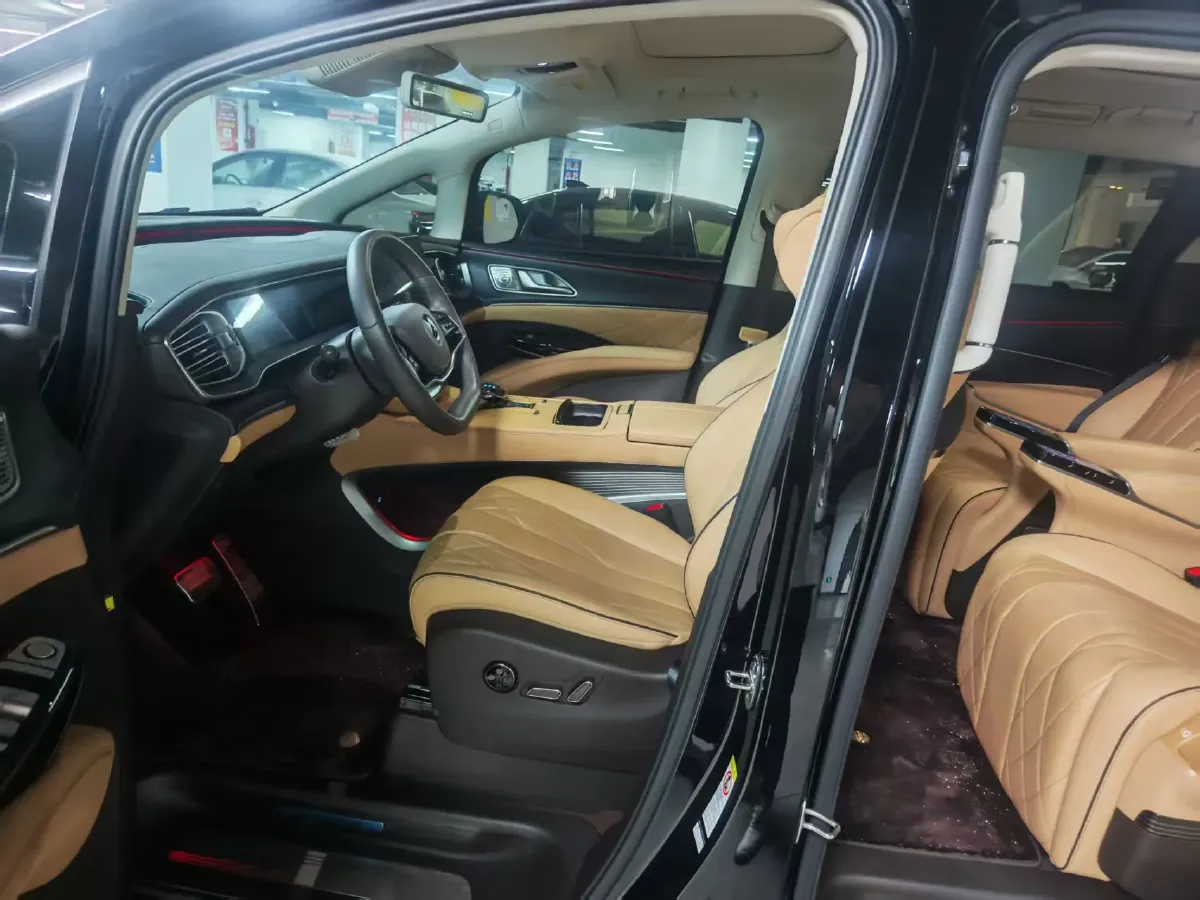 2024 Denza D9 1.5T 139HP L4 E-CVT PHEV 40KWH,autocango,china used car exporter,china ev exporter,chinese used car exporter,chinese used ev exporter