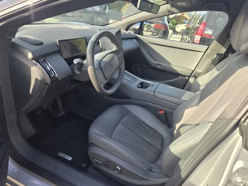 2024 Xpeng P7+ BEV 60.7KWH,autocango,china used car exporter,china ev exporter,chinese used car exporter,chinese used ev exporter