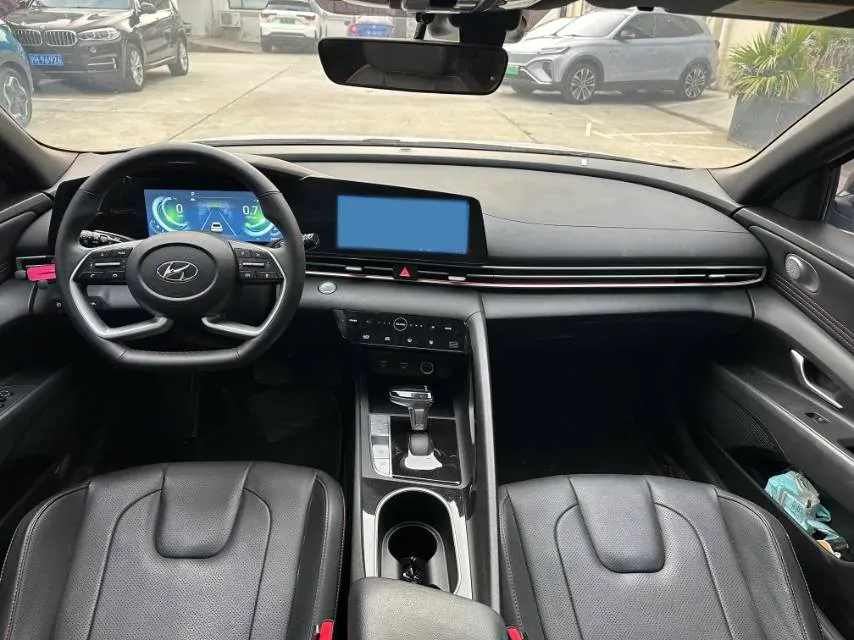 2022 Hyundai Elantra 1.5L 115HP L4 CVT,autocango,china used car exporter,china ev exporter,chinese used car exporter,chinese used ev exporter