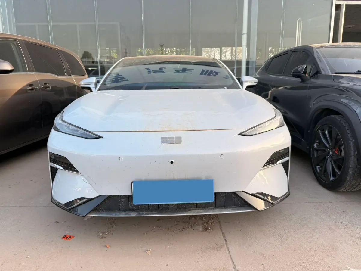 2025 Geely Galaxy E8 BEV 76KWH,autocango,china used car exporter,china ev exporter,chinese used car exporter,chinese used ev exporter