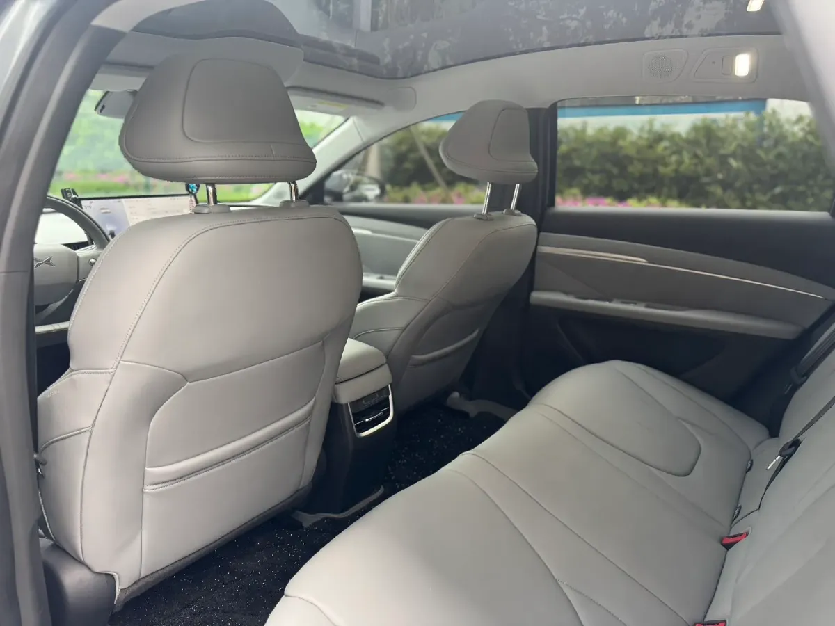 2024 Xpeng MONA M03 BEV 51.8KWH,autocango,china used car exporter,china ev exporter,chinese used car exporter,chinese used ev exporter