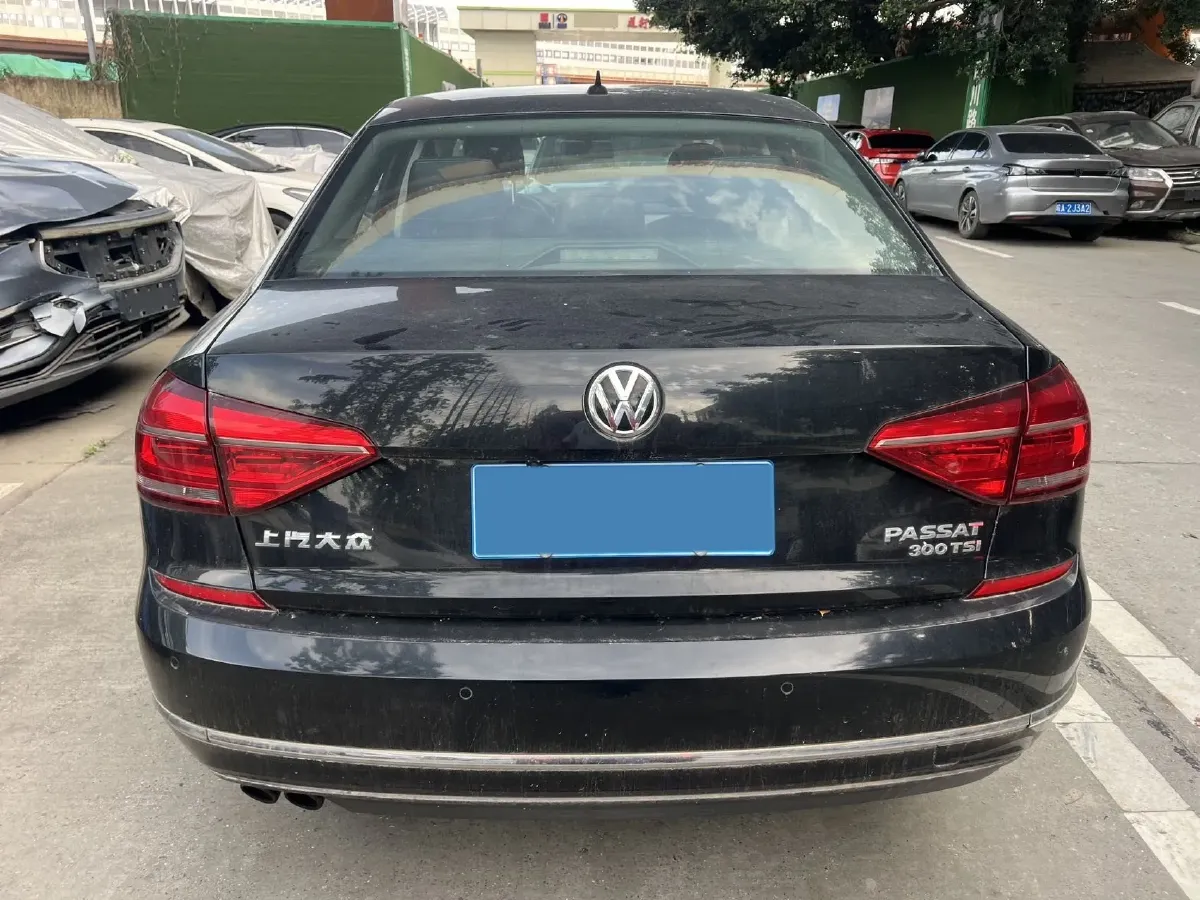 2016 Volkswagen Passat 1.8T 180HP L4 7DCT,autocango,china used car exporter,china ev exporter,chinese used car exporter,chinese used ev exporter