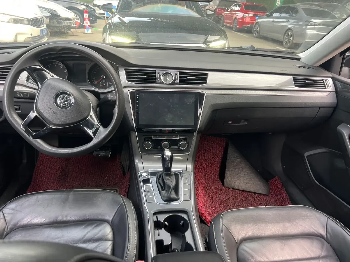 2016 Volkswagen Passat 1.8T 180HP L4 7DCT,autocango,china used car exporter,china ev exporter,chinese used car exporter,chinese used ev exporter