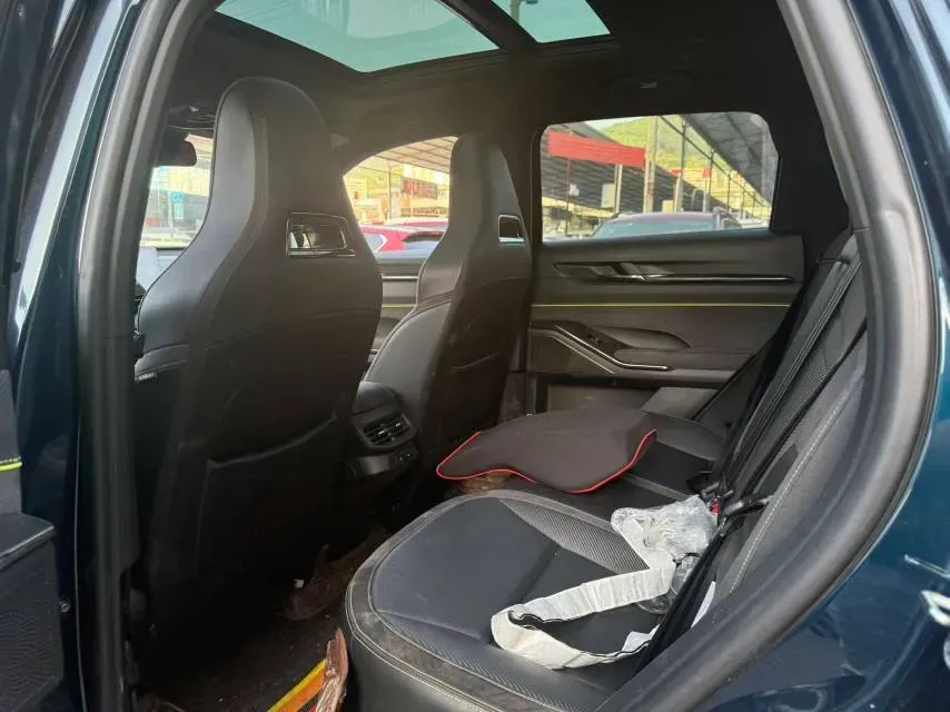 2022 Haval H6S 2.0T 211HP L4 7DCT,autocango,china used car exporter,china ev exporter,chinese used car exporter,chinese used ev exporter