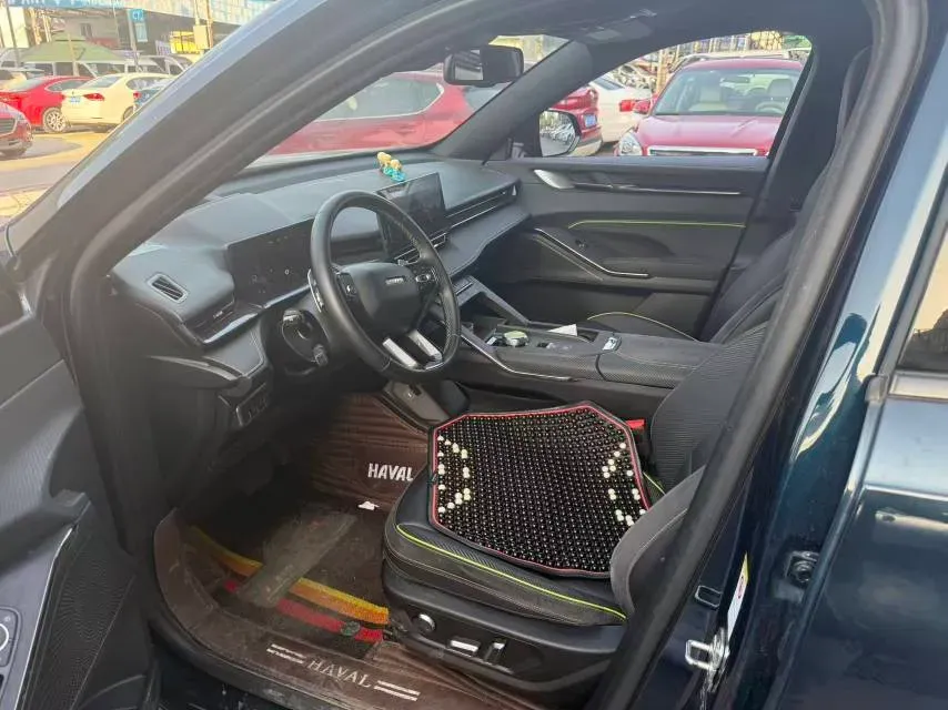 2022 Haval H6S 2.0T 211HP L4 7DCT,autocango,china used car exporter,china ev exporter,chinese used car exporter,chinese used ev exporter