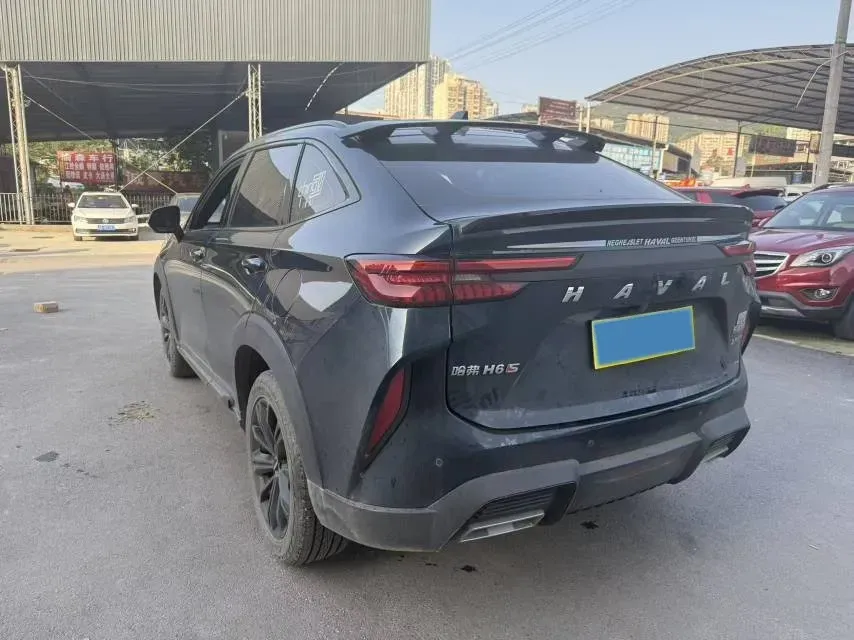 2022 Haval H6S 2.0T 211HP L4 7DCT,autocango,china used car exporter,china ev exporter,chinese used car exporter,chinese used ev exporter