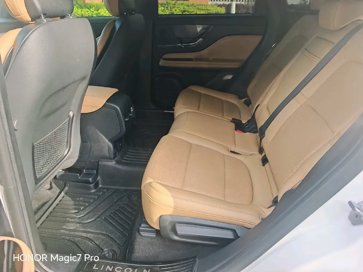 2021 Lincoln Corsair 2.0T 245HP L4 8AT,autocango,china used car exporter,china ev exporter,chinese used car exporter,chinese used ev exporter