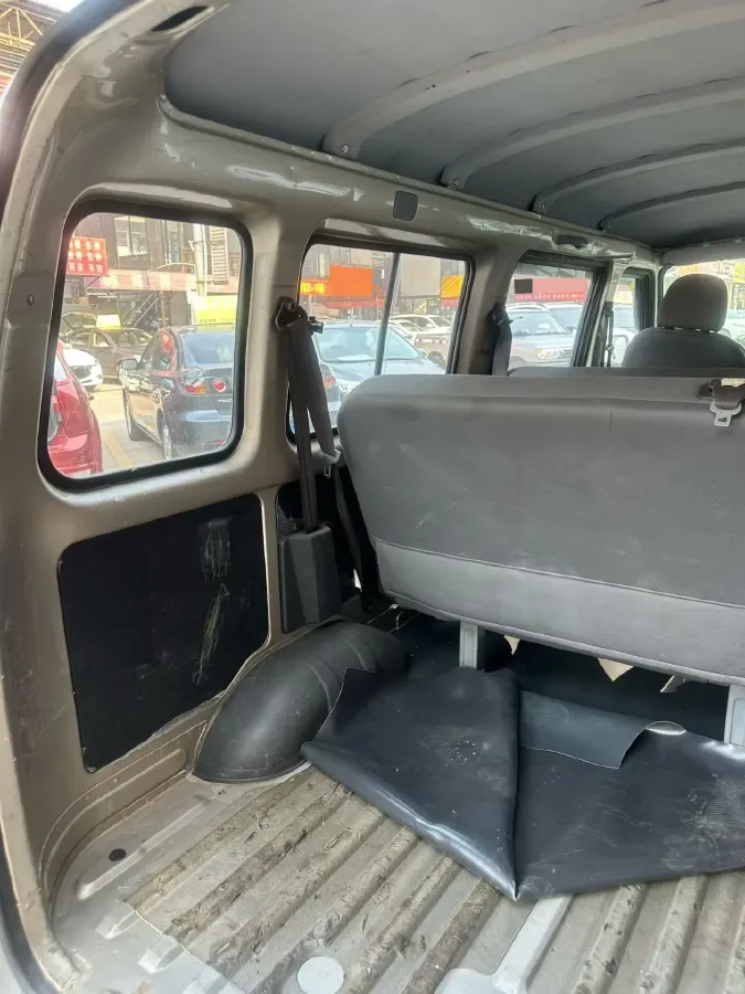 2019 WuLing RongGuang 1.5L 107HP L4 5MT,autocango,china used car exporter,china ev exporter,chinese used car exporter,chinese used ev exporter