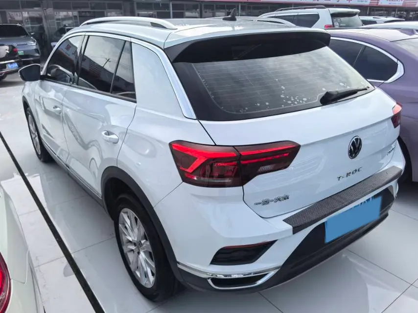 2022 Volkswagen T-Roc 1.4T 150HP L4 7DCT,autocango,china used car exporter,china ev exporter,chinese used car exporter,chinese used ev exporter