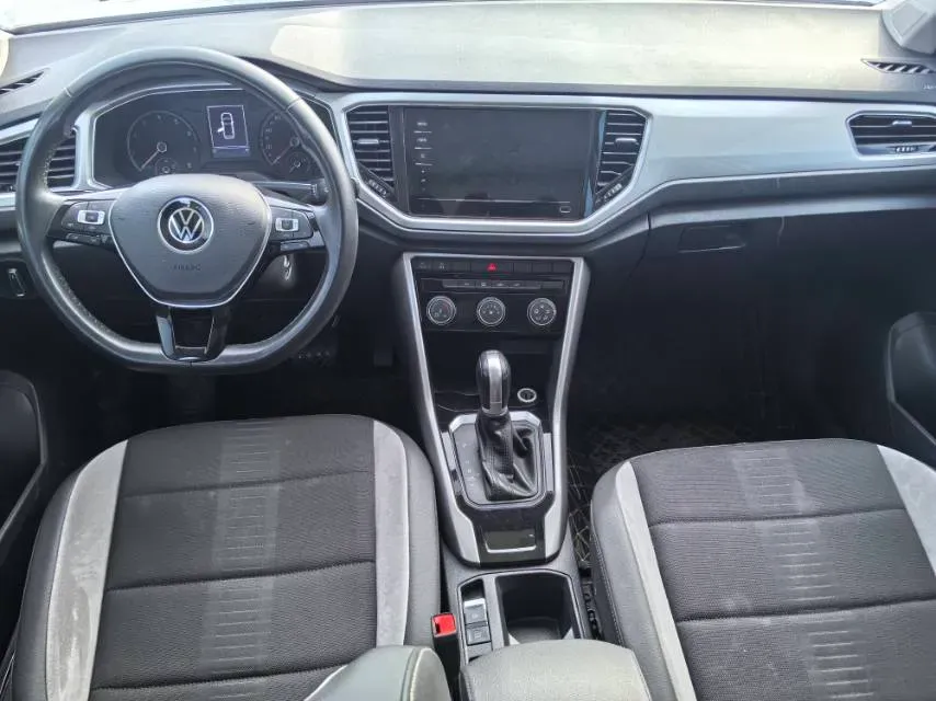 2022 Volkswagen T-Roc 1.4T 150HP L4 7DCT,autocango,china used car exporter,china ev exporter,chinese used car exporter,chinese used ev exporter