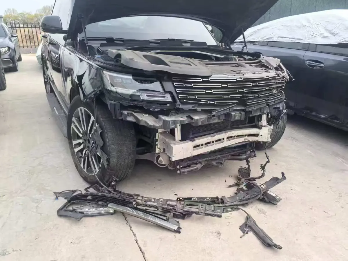 2024 Land Rover Range Rover 3.0T 400HP L6 8AT,autocango,china used car exporter,china ev exporter,chinese used car exporter,chinese used ev exporter