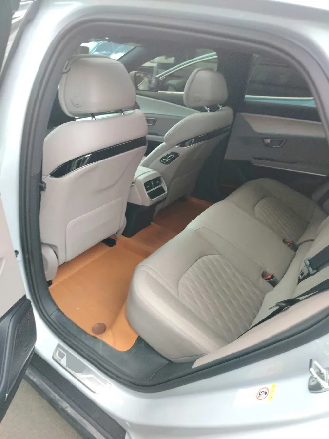 2025 BYD Han 1.5T 156HP L4 E-CVT PHEV,autocango,china used car exporter,china ev exporter,chinese used car exporter,chinese used ev exporter