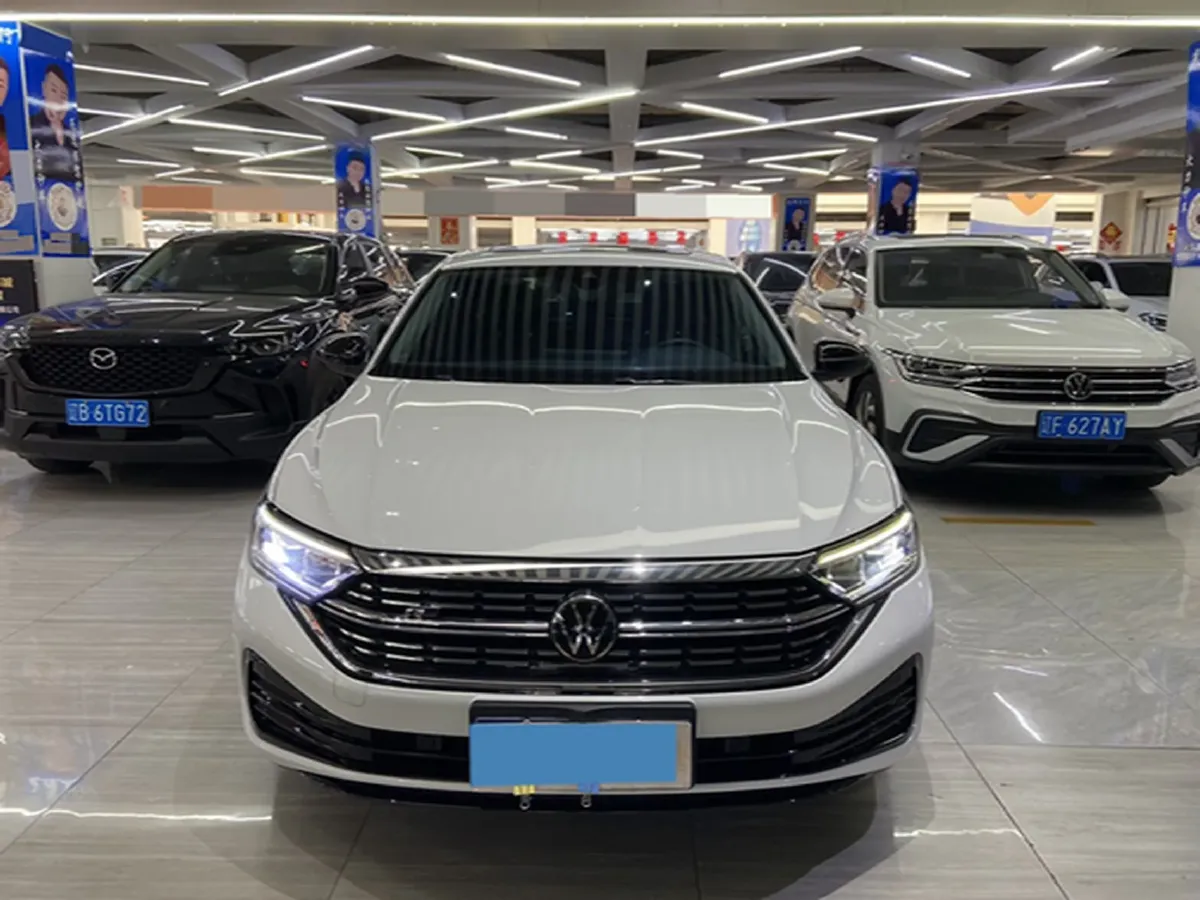 2023 Volkswagen Sagitar 1.4T 150HP L4 7DCT,autocango,china used car exporter,china ev exporter,chinese used car exporter,chinese used ev exporter