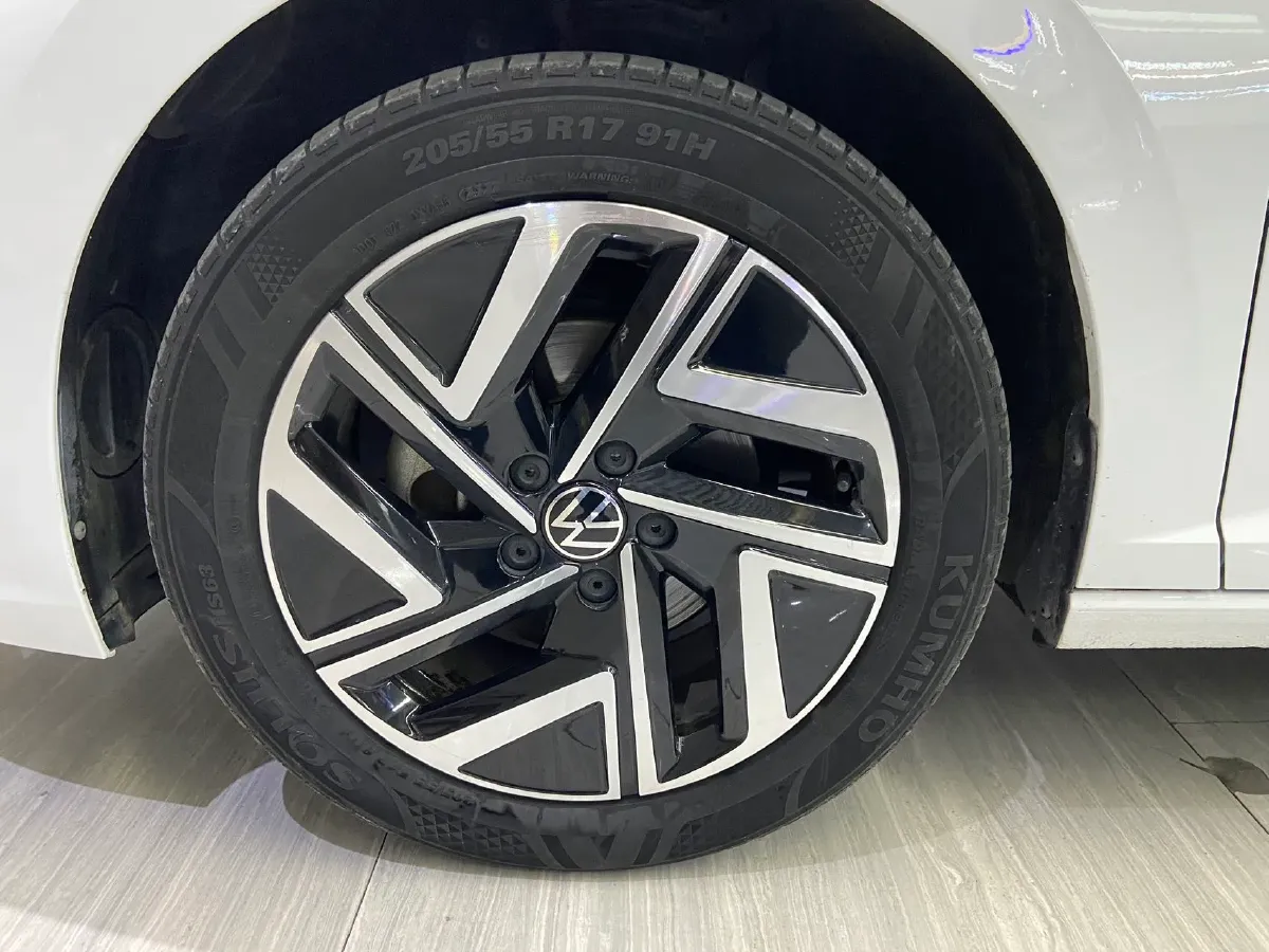 2023 Volkswagen Sagitar 1.4T 150HP L4 7DCT,autocango,china used car exporter,china ev exporter,chinese used car exporter,chinese used ev exporter