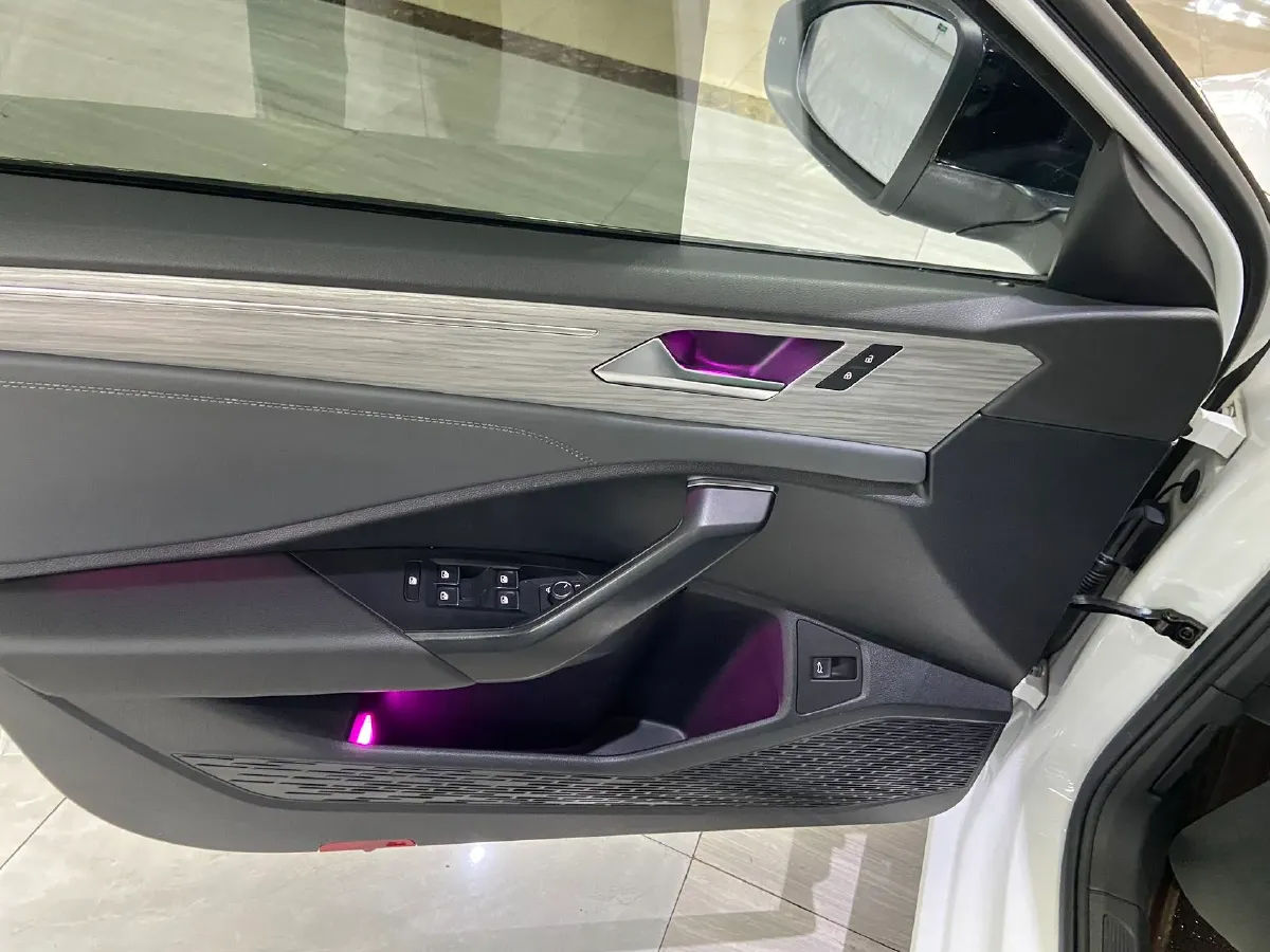 2023 Volkswagen Sagitar 1.4T 150HP L4 7DCT,autocango,china used car exporter,china ev exporter,chinese used car exporter,chinese used ev exporter