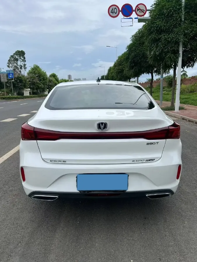 2021 ChangAn Eado 1.4T 160HP L4 7DCT,autocango,china used car exporter,china ev exporter,chinese used car exporter,chinese used ev exporter