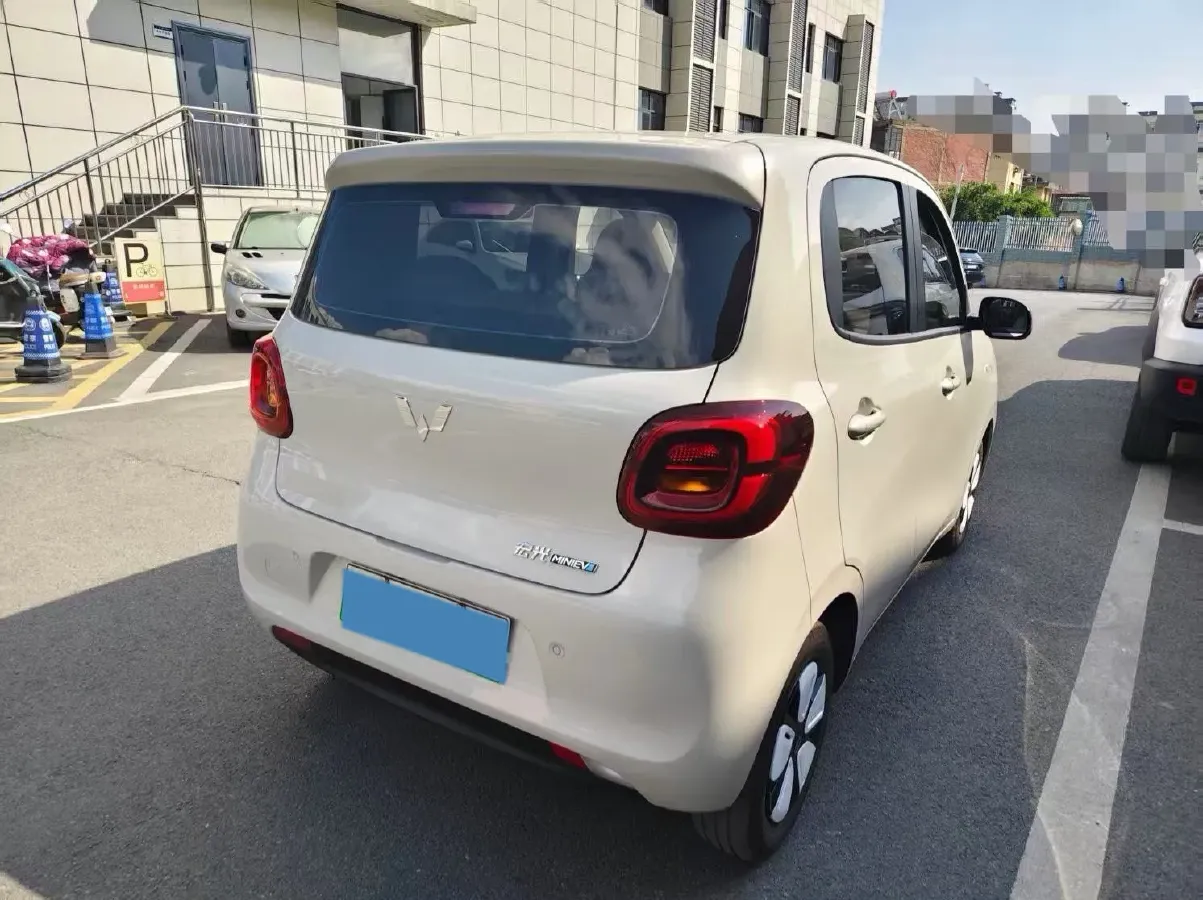 2025 WuLing HongGuang MINI EV BEV 16.2KWH,autocango,china used car exporter,china ev exporter,chinese used car exporter,chinese used ev exporter