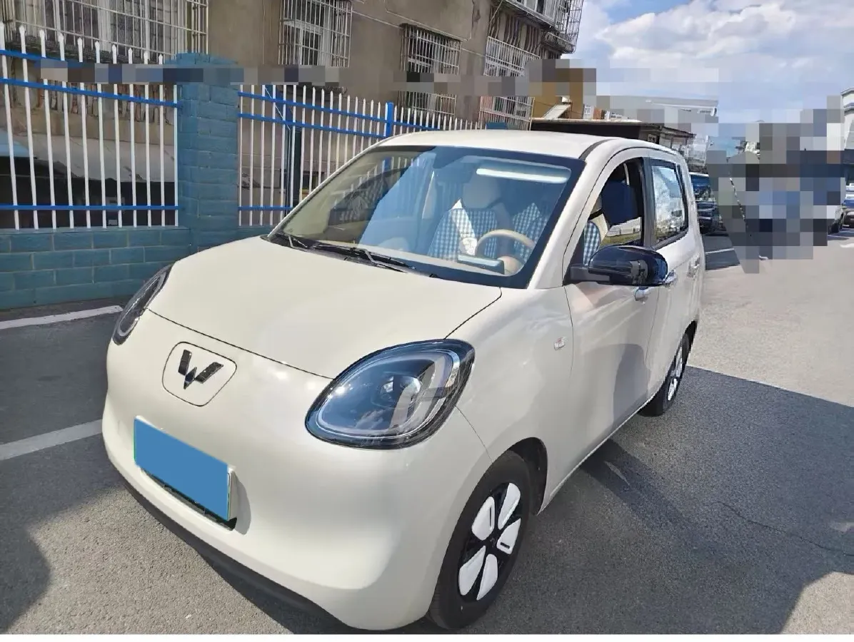 2025 WuLing HongGuang MINI EV BEV 16.2KWH,autocango,china used car exporter,china ev exporter,chinese used car exporter,chinese used ev exporter