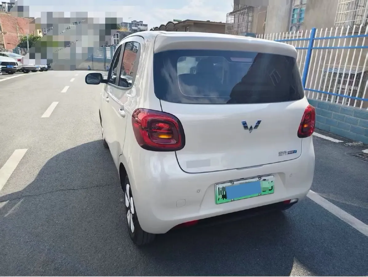 2025 WuLing HongGuang MINI EV BEV 16.2KWH,autocango,china used car exporter,china ev exporter,chinese used car exporter,chinese used ev exporter