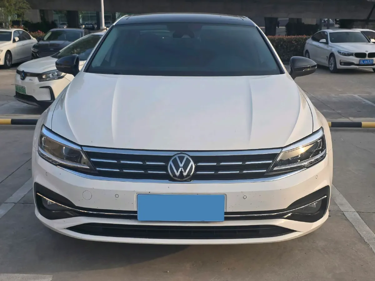 2019 Volkswagen Passat 1.4T 150HP L4 7DCT,autocango,china used car exporter,china ev exporter,chinese used car exporter,chinese used ev exporter