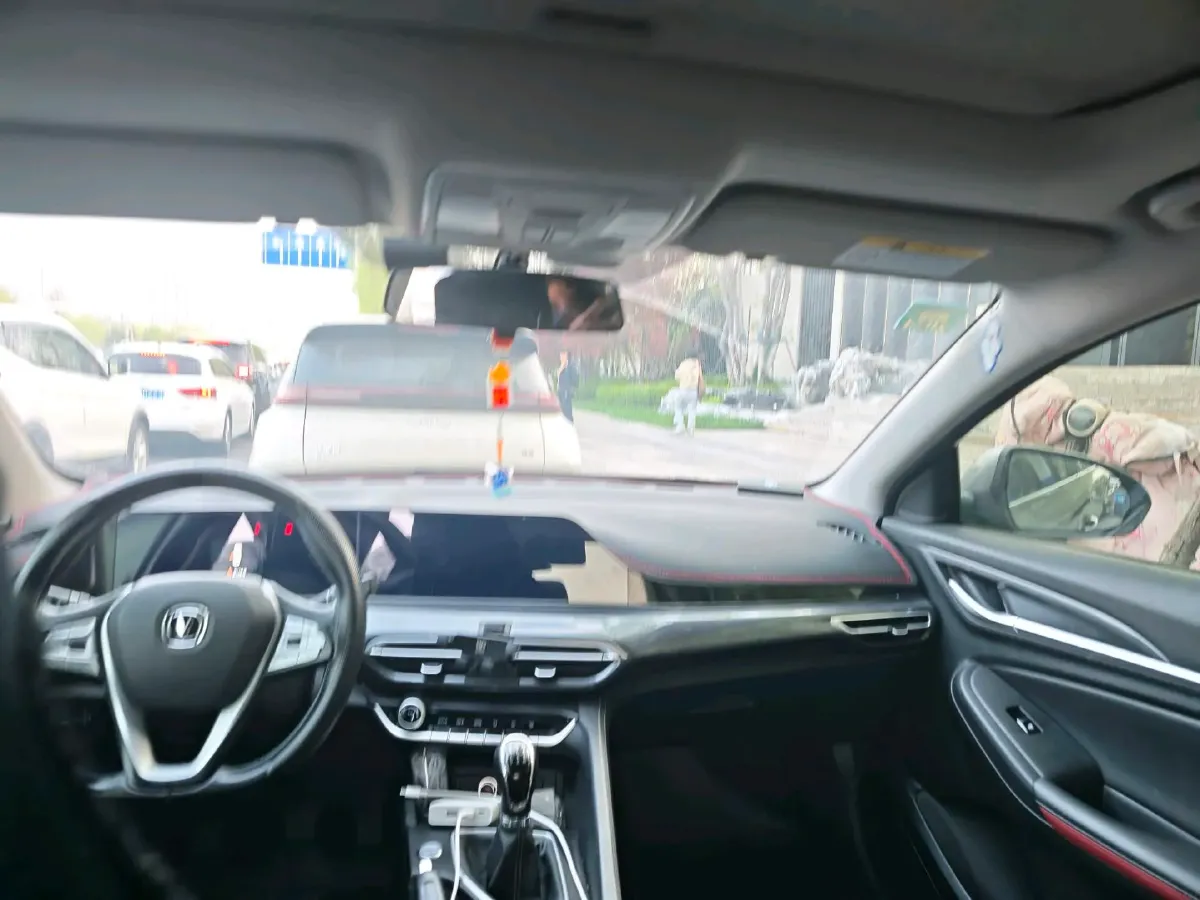 2020 ChangAn Eado 1.6L 128HP L4 5MT,autocango,china used car exporter,china ev exporter,chinese used car exporter,chinese used ev exporter