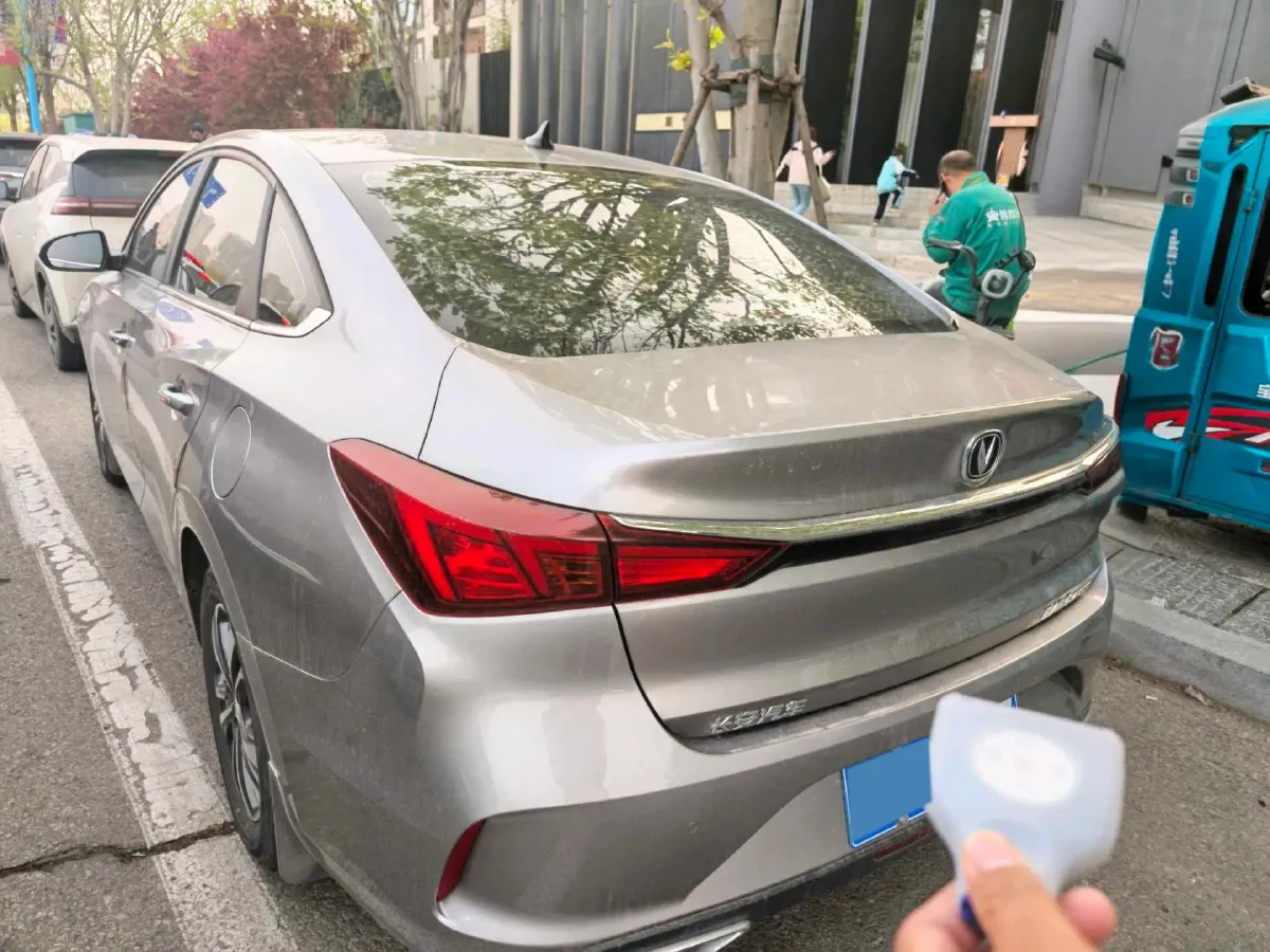 2020 ChangAn Eado 1.6L 128HP L4 5MT,autocango,china used car exporter,china ev exporter,chinese used car exporter,chinese used ev exporter