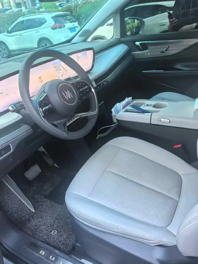 2025 Buick GL8 2.0T 237HP L4 9AT,autocango,china used car exporter,china ev exporter,chinese used car exporter,chinese used ev exporter