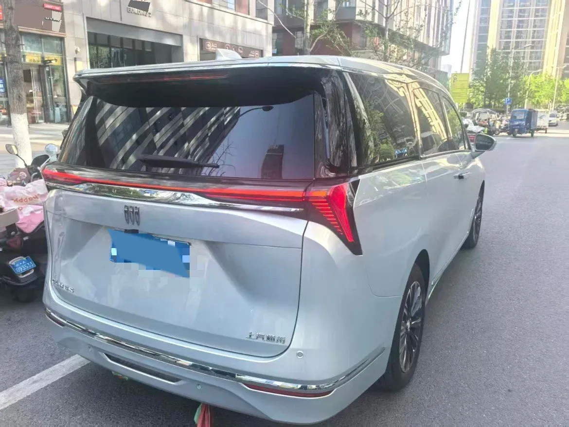 2025 Buick GL8 2.0T 237HP L4 9AT,autocango,china used car exporter,china ev exporter,chinese used car exporter,chinese used ev exporter