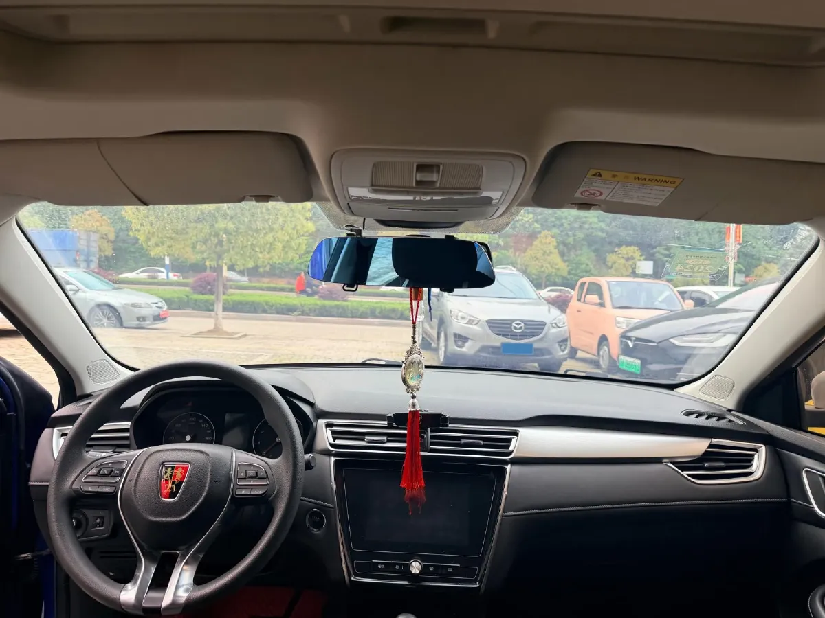 2019 Roewe i5 1.5L 120HP L4 CVT,autocango,china used car exporter,china ev exporter,chinese used car exporter,chinese used ev exporter