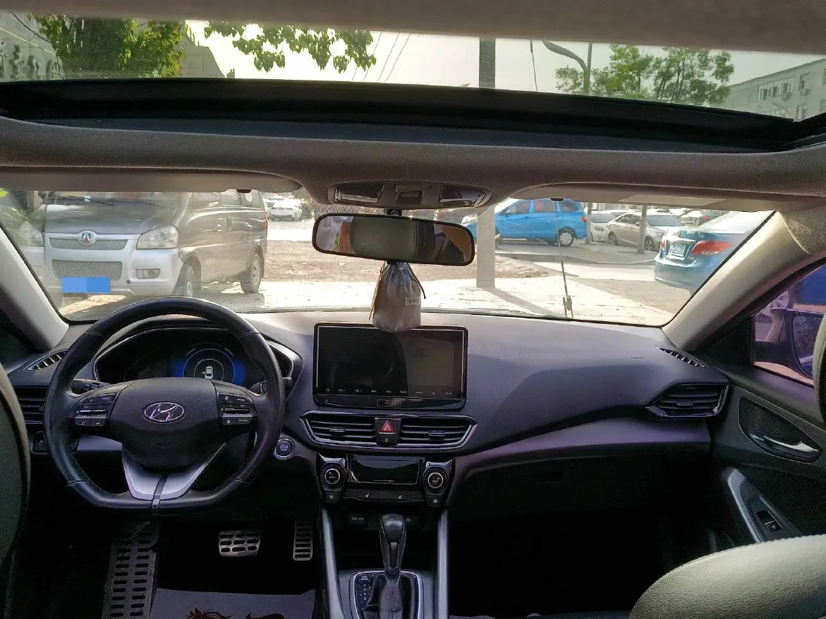 2019 Hyundai La Festa 1.6T 204HP L4 7DCT,autocango,china used car exporter,china ev exporter,chinese used car exporter,chinese used ev exporter