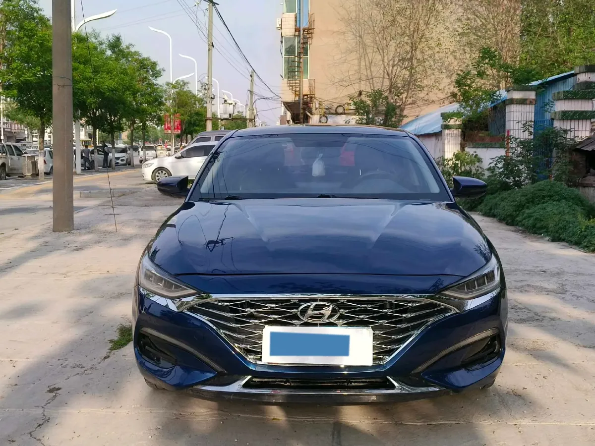 2019 Hyundai La Festa 1.6T 204HP L4 7DCT,autocango,china used car exporter,china ev exporter,chinese used car exporter,chinese used ev exporter