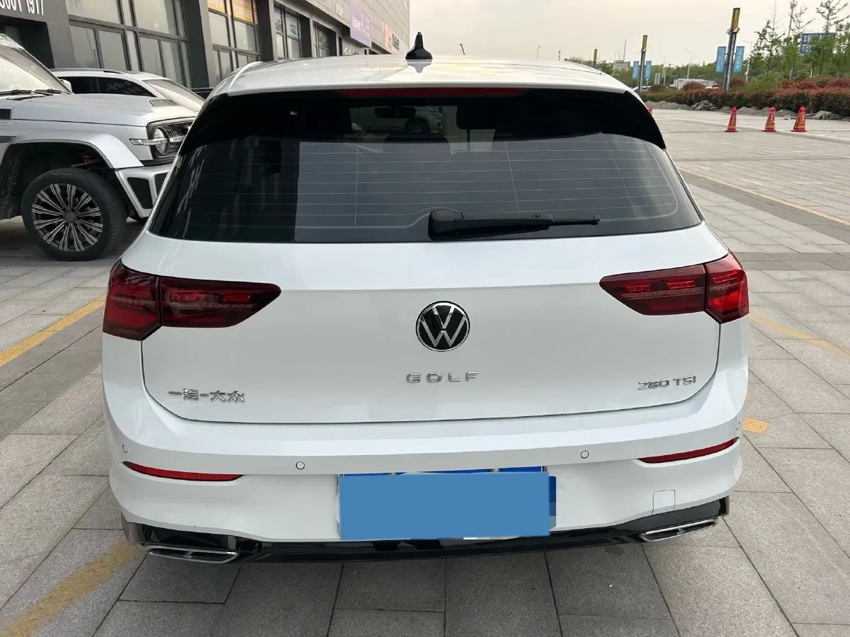 2023 Volkswagen Golf 1.4T 150HP L4 7DCT,autocango,china used car exporter,china ev exporter,chinese used car exporter,chinese used ev exporter