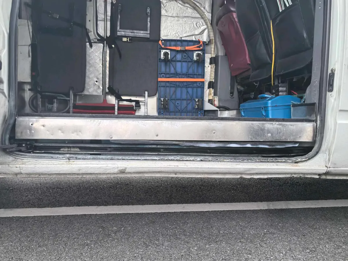 2019 MAXUS XinTu V80 2.0T 139HP L4 6MT,autocango,china used car exporter,china ev exporter,chinese used car exporter,chinese used ev exporter