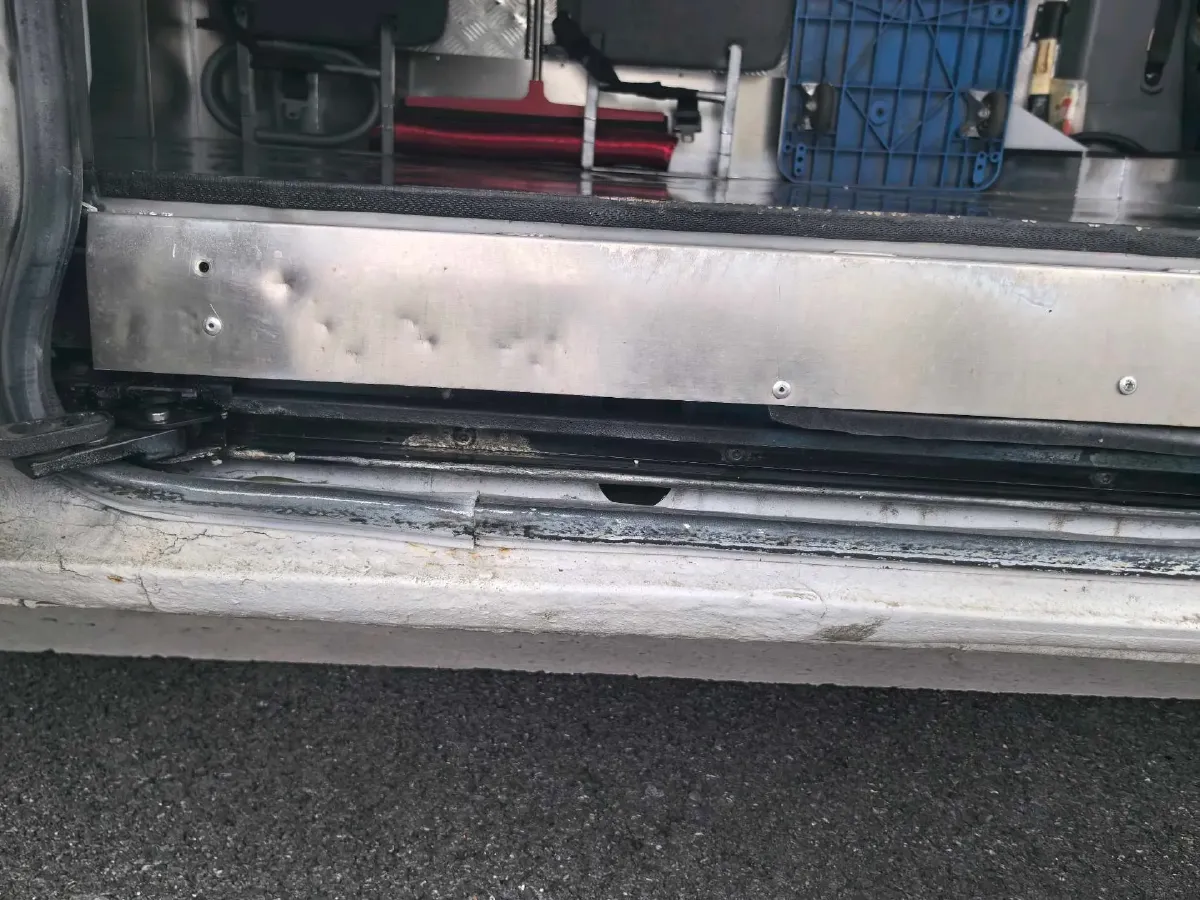 2019 MAXUS XinTu V80 2.0T 139HP L4 6MT,autocango,china used car exporter,china ev exporter,chinese used car exporter,chinese used ev exporter