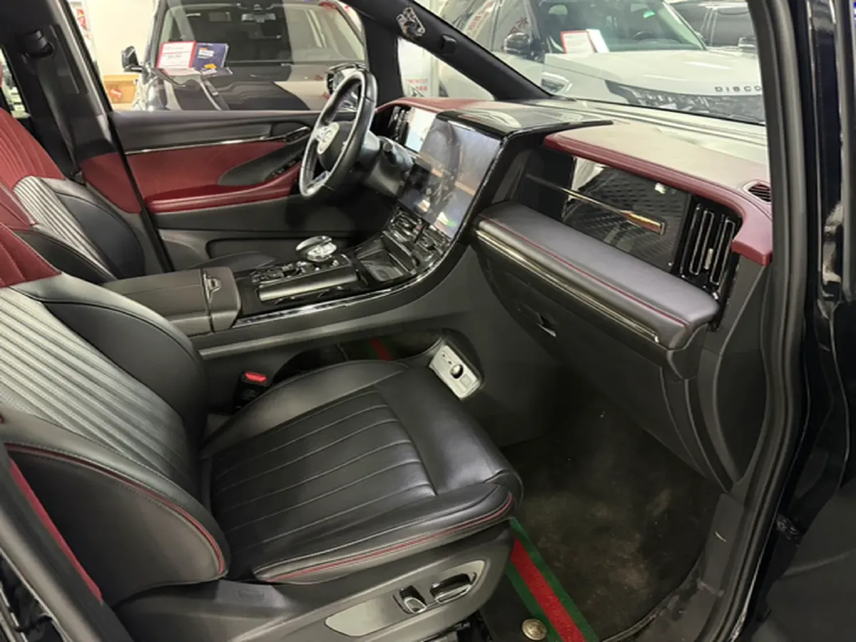 2024 GAC Trumpchi M8 2.0T 252HP L4 8AT,autocango,china used car exporter,china ev exporter,chinese used car exporter,chinese used ev exporter