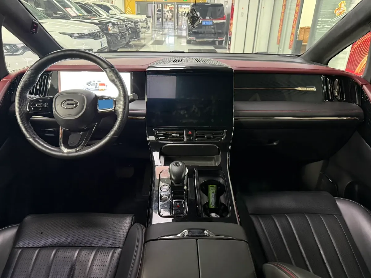 2024 GAC Trumpchi M8 2.0T 252HP L4 8AT,autocango,china used car exporter,china ev exporter,chinese used car exporter,chinese used ev exporter