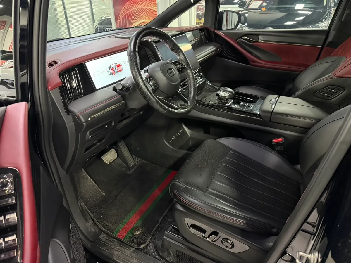 2024 GAC Trumpchi M8 2.0T 252HP L4 8AT,autocango,china used car exporter,china ev exporter,chinese used car exporter,chinese used ev exporter