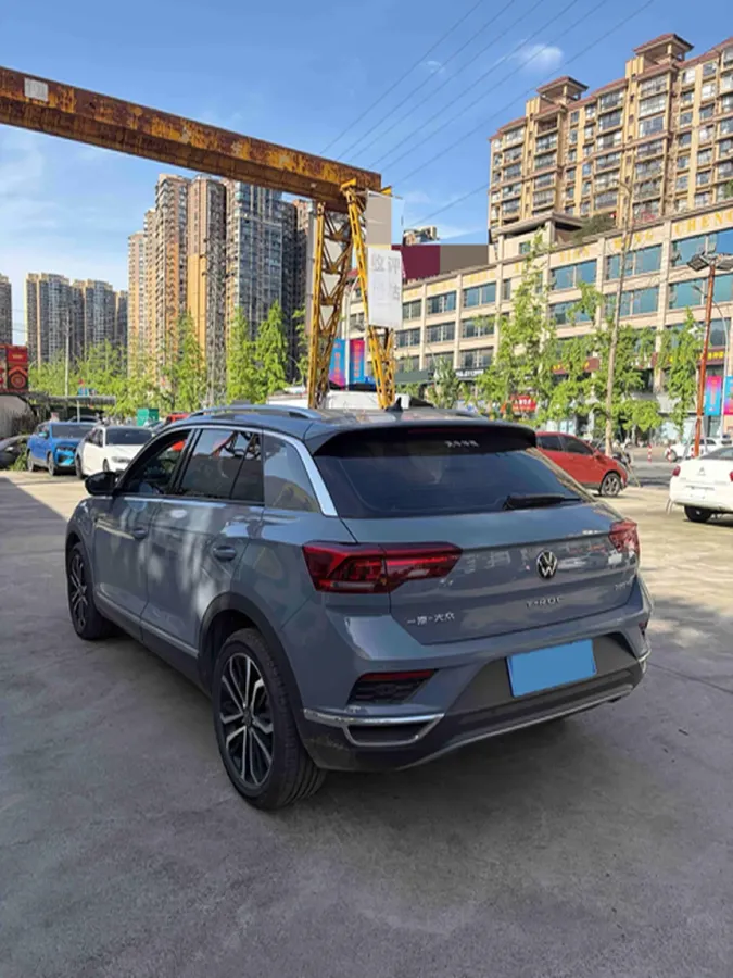 2022 Volkswagen T-Roc 1.4T 150HP L4 7DCT,autocango,china used car exporter,china ev exporter,chinese used car exporter,chinese used ev exporter