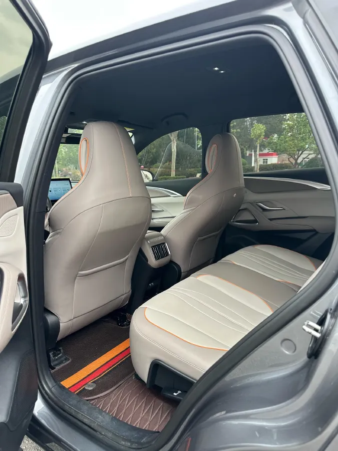 2024 BYD Song Pro 1.5L 110HP L4 E-CVT PHEV 12.9KWH,autocango,china used car exporter,china ev exporter,chinese used car exporter,chinese used ev exporter