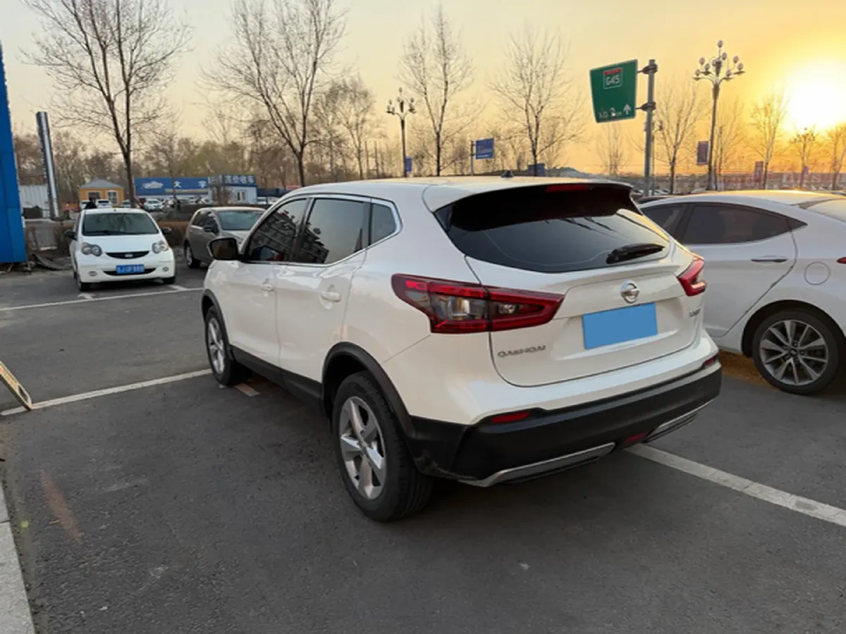 2022 Nissan Qashqai 2.0L 151HP L4 CVT,autocango,china used car exporter,china ev exporter,chinese used car exporter,chinese used ev exporter