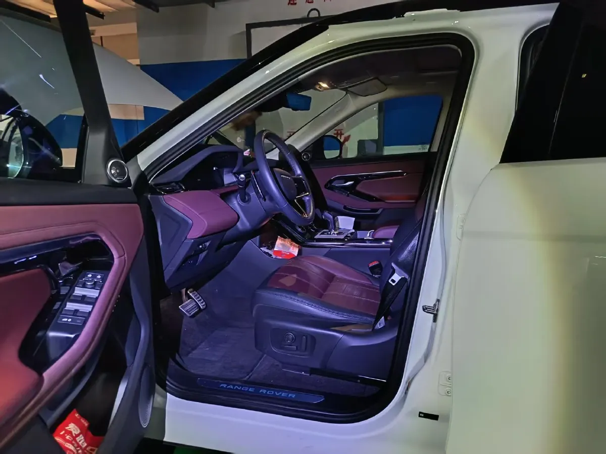 2023 Land Rover Range Rover Evoque 2.0T 249HP L4 9AT,autocango,china used car exporter,china ev exporter,chinese used car exporter,chinese used ev exporter
