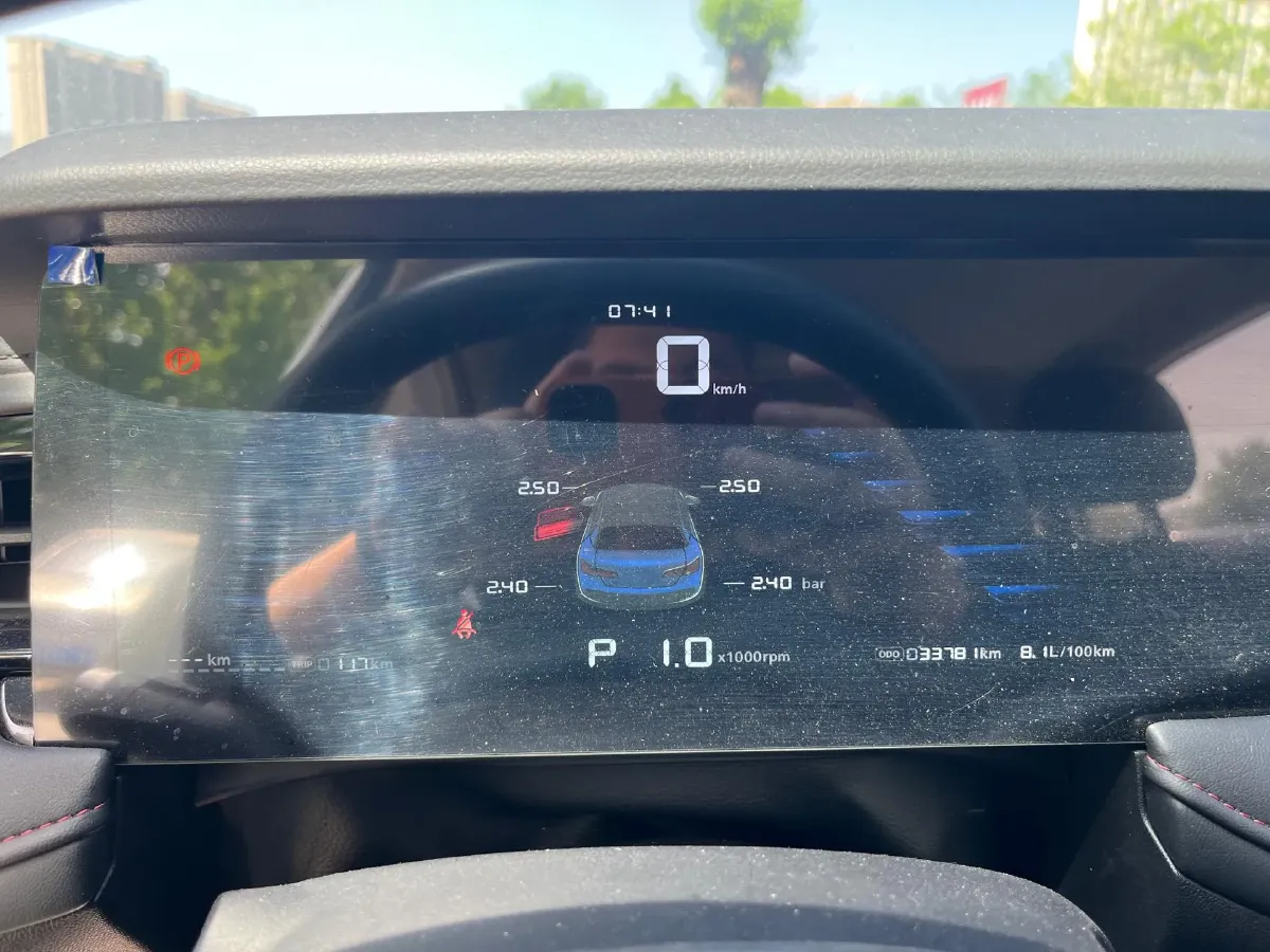 2026 Roewe i5 1.5L 129HP L4 CVT,autocango,china used car exporter,china ev exporter,chinese used car exporter,chinese used ev exporter